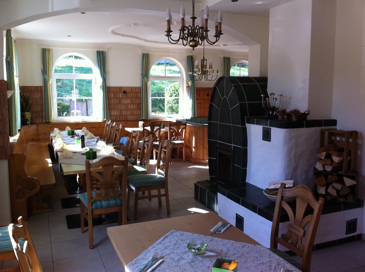 Hotel Gruner Hahn Schippach  Kültér fotó